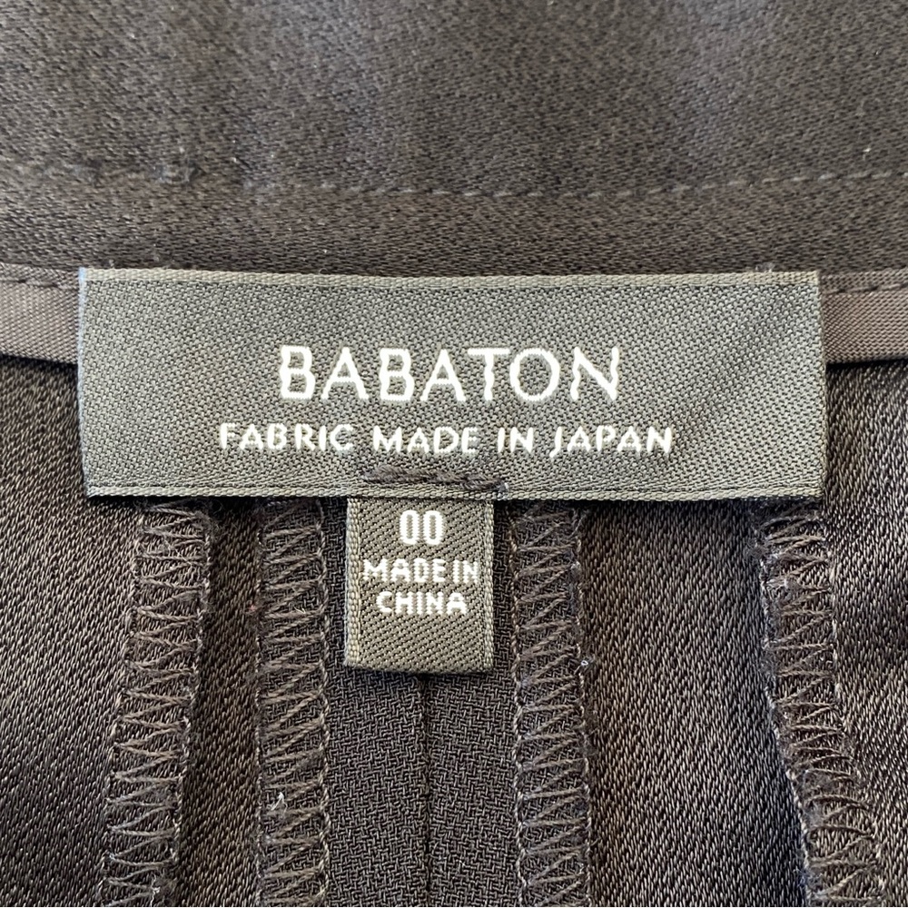 Aritzia Babaton|Premium Japanese Fabric Crepe Drapey Mini Shorts Black Size 00 - Picture 9 of 13